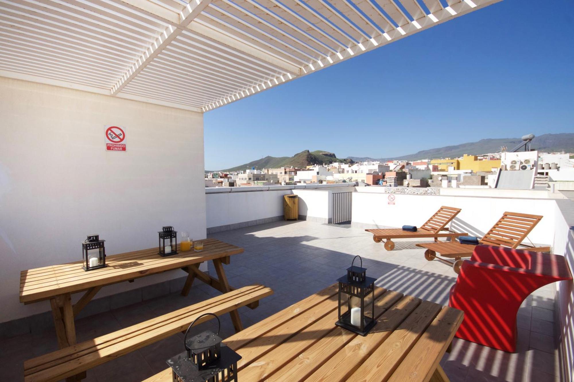Apartamentos A 10 Minutos Del Aeropuerto Carrizal Dış mekan fotoğraf