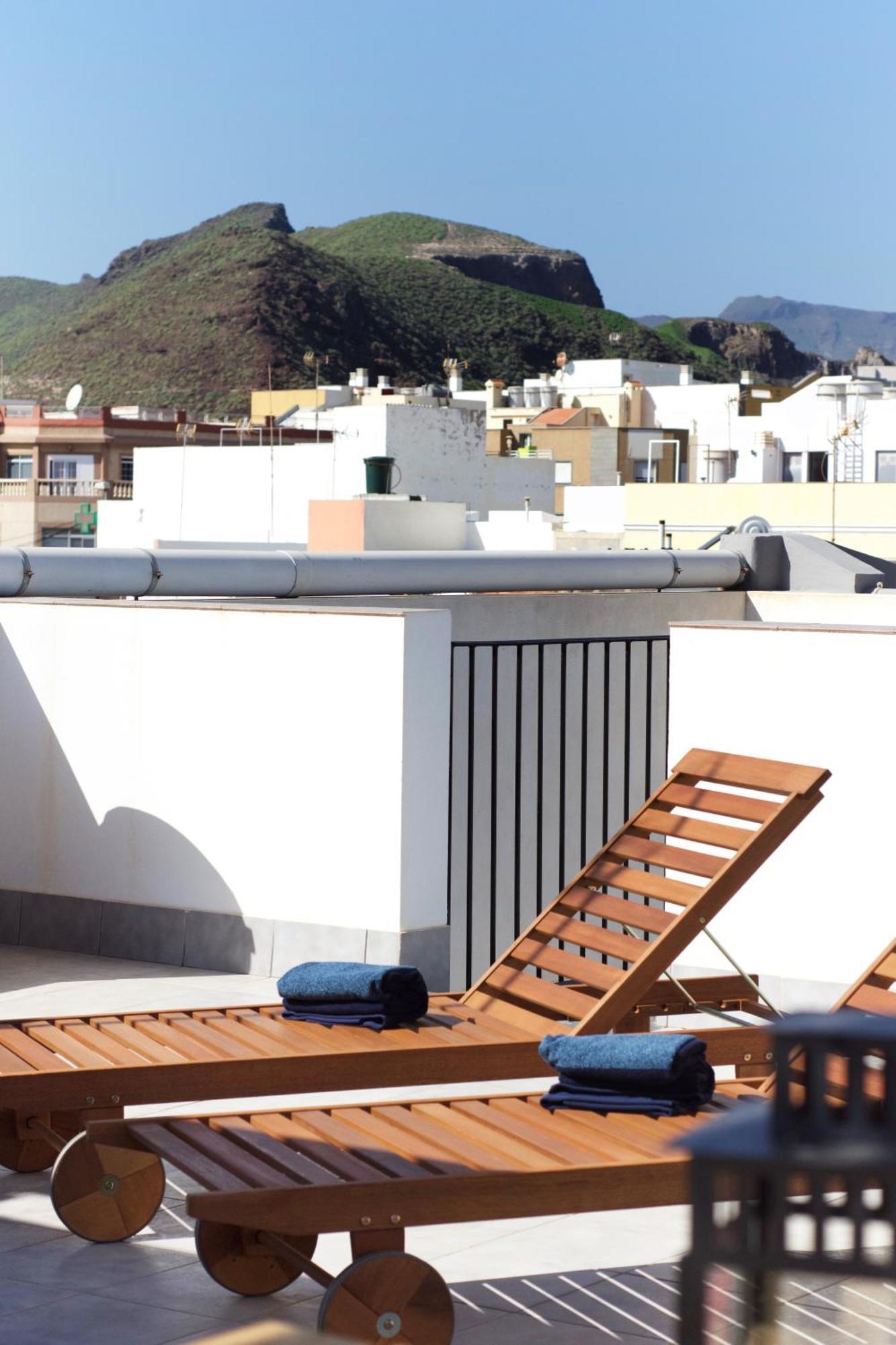 Apartamentos A 10 Minutos Del Aeropuerto Carrizal Dış mekan fotoğraf