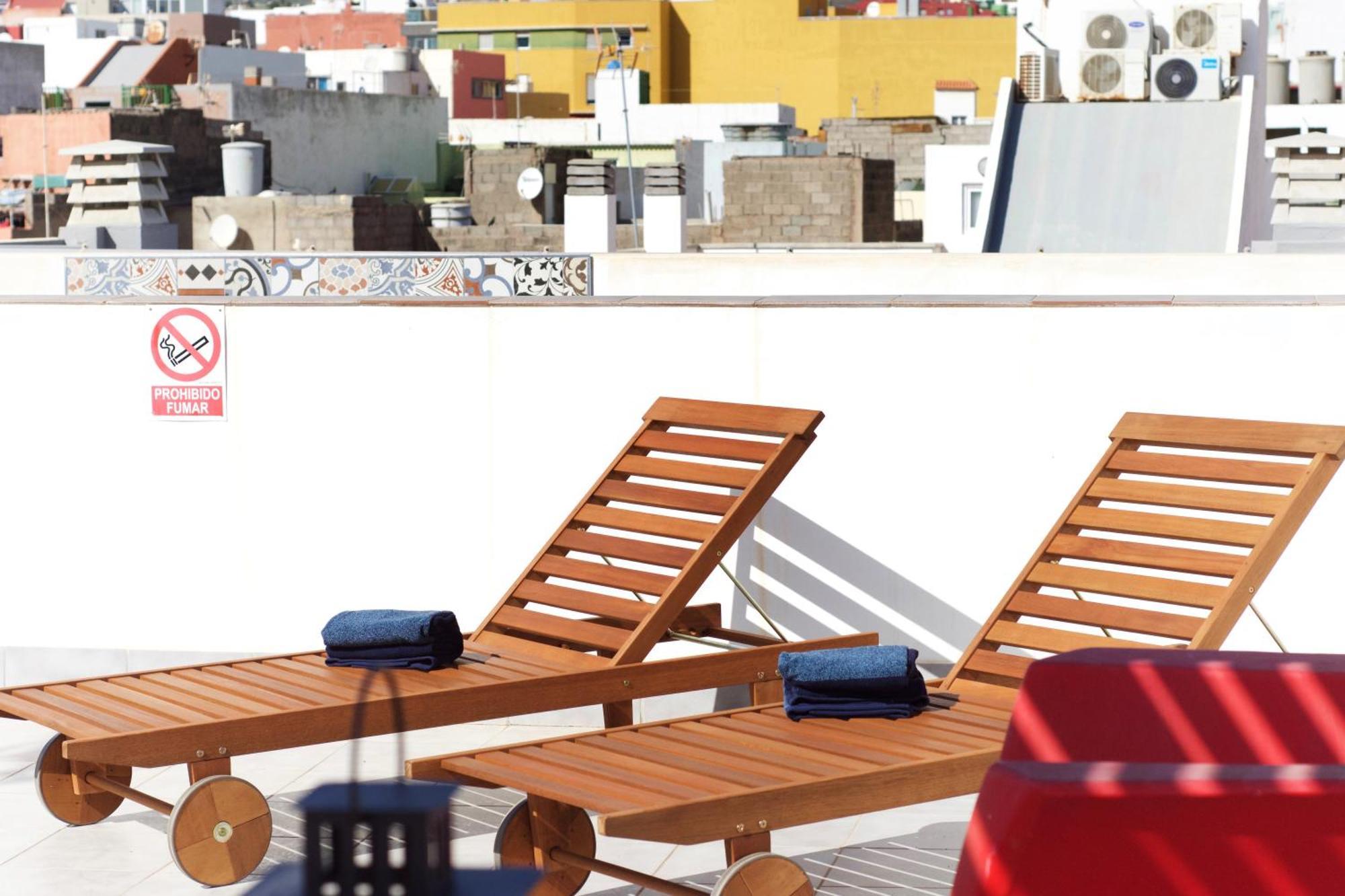Apartamentos A 10 Minutos Del Aeropuerto Carrizal Dış mekan fotoğraf